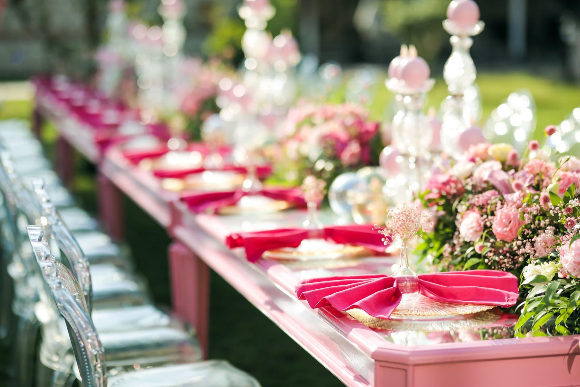 Pink Wedding Organization Decor